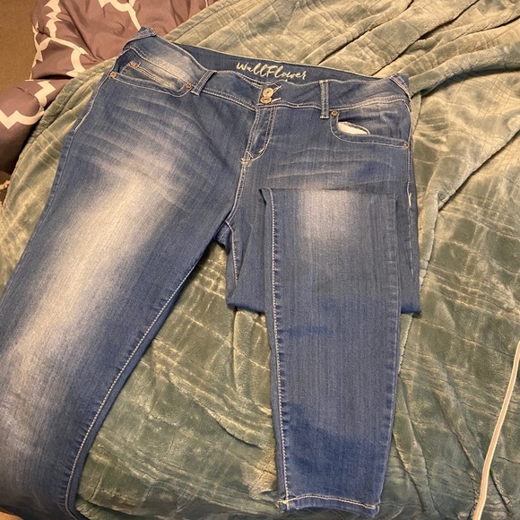 wallflower jeans size 17